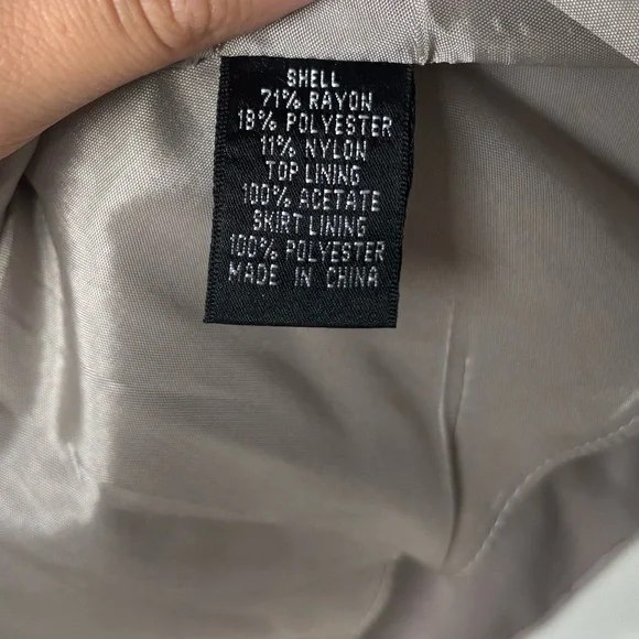 Adrianna Papell Silver Gray Tiered Layered Cocktail Sheath Dress Formal Maxi - Picture 10 of 10